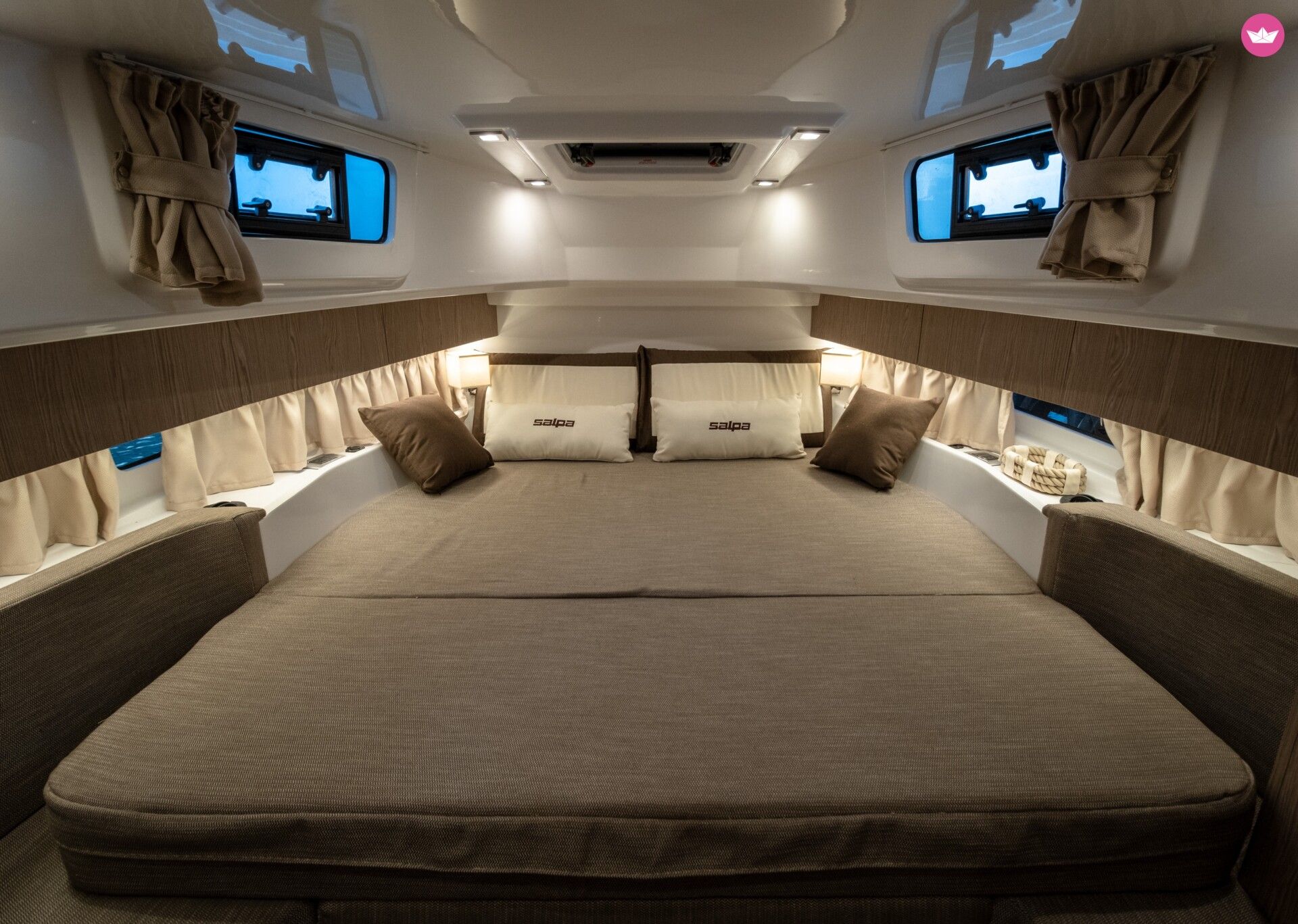 Bateau à moteur Salpa AVANTGARDE 1.1 600cv 5