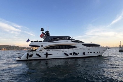 Ultra Luxury 35m Super Yacht in Istanbul – Exclusive Bosphorus Experience
