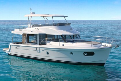 Charter Motor yacht Bénéteau Swift Trawler 48 Marina Frapa