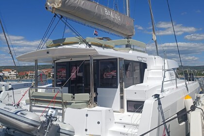 Noleggio Catamarano Catana Group Bali 4.4 - 4 + 2 cab. Trogir