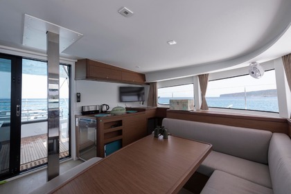 Catamarán Lagoon 42  Full Equipe (2018)