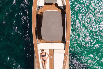 Capri Walk around 25