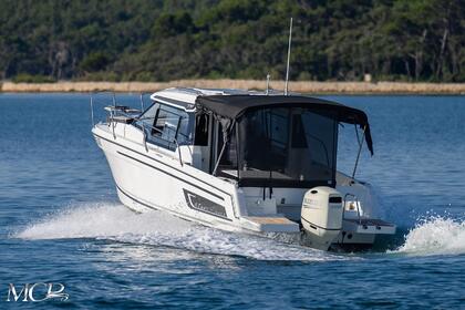 Merry Fisher 795 2021