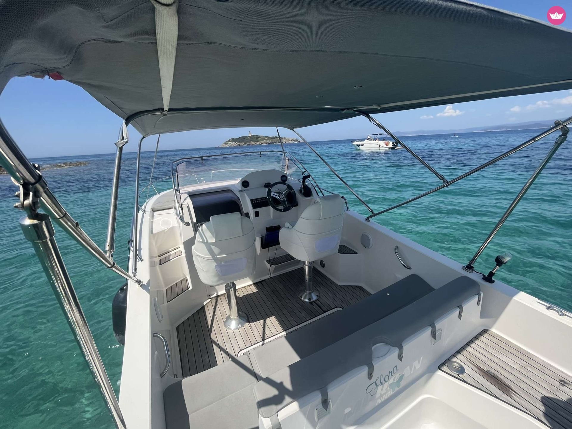 Bateau à moteur Pacific Craft 650 Sun Cruiser 200cv 3