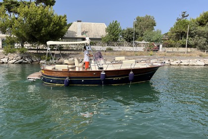 Miete Motorboot Fratelli Aprea 7.65 Open "Lazzarella" n.42 San Felice Circeo