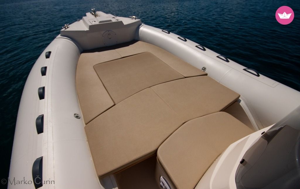 RIB Capelli Tempest 700 + Honda V6  