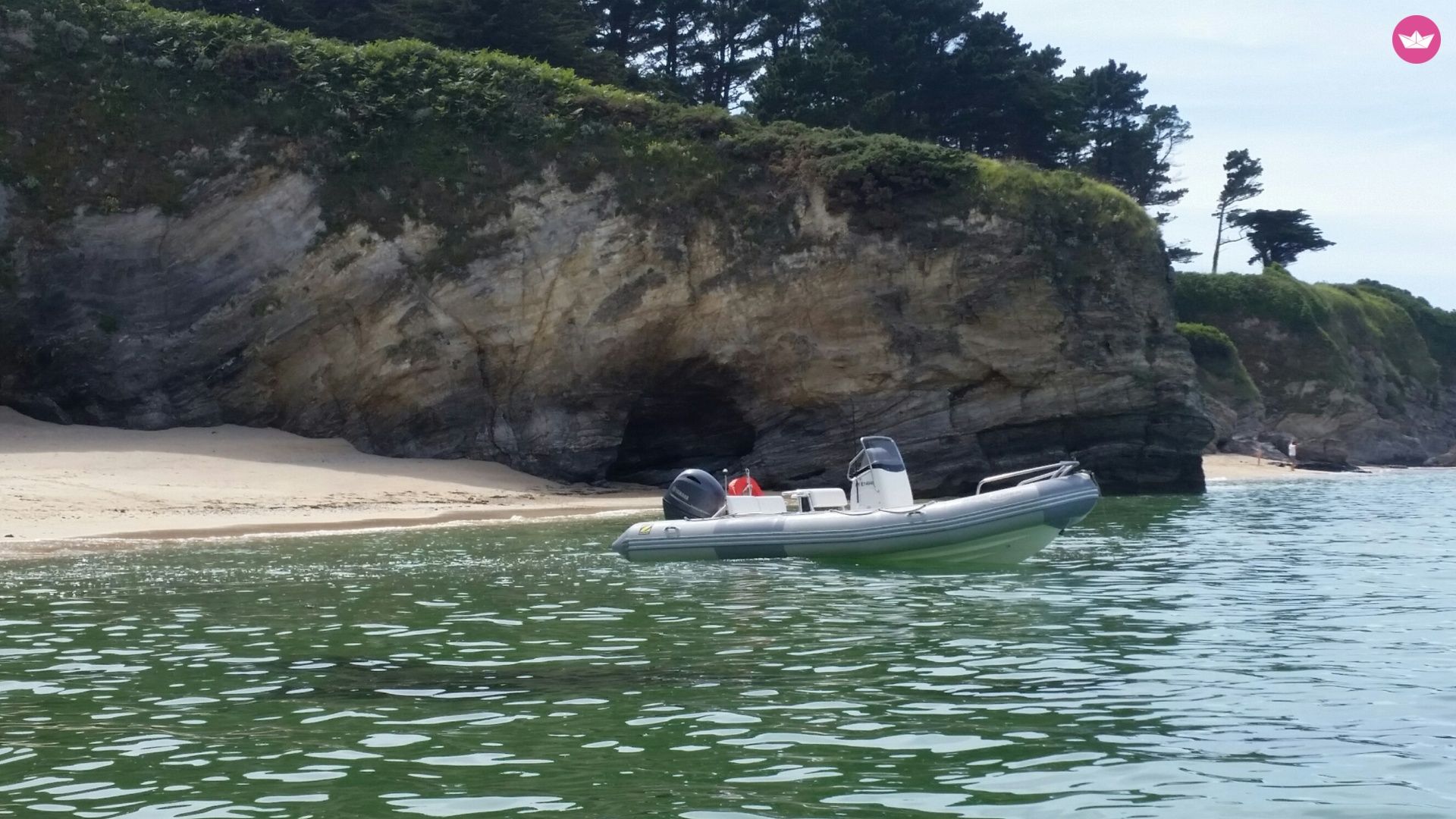 Арендовать Zodiac Pro Open 650