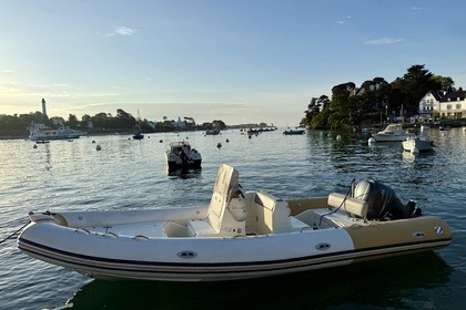 Hire RIB Zodiac Medline 750 Sainte-Marine