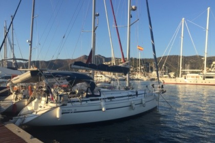 Rental Sailboat Bavaria 38 Cruiser Saint-Cyprien