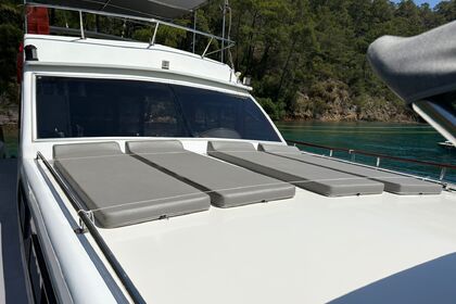 Rental Gulet Traditional Gulet with a capacity of 4 people Ketch Fethiye