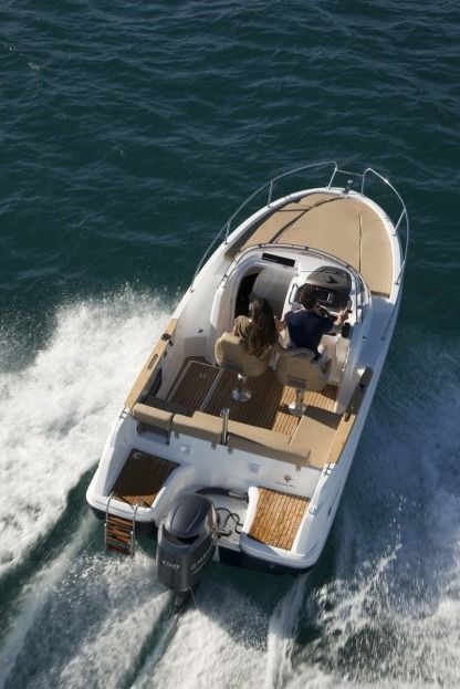 Аренда Моторное судно Jeanneau Cap Camarat 6.5 Wa Задар