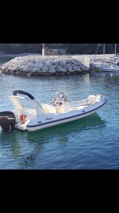 Czarter Ponton RIB Nuova Jolly King 720 Marsylia