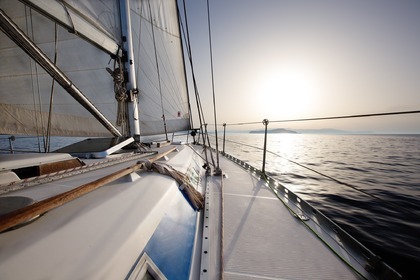 Sunset Cruise – 4 Hours with Two Swim Stops | Ideal for Small Groups of 2 to 4 People