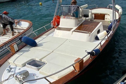Charter Motorboat Fratelli Aprea Gozz Sorrento 750 Capri