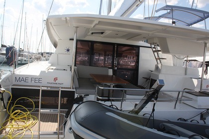 Hyra båt Katamaran Fountaine Pajot Fountaine Pajot Lucia 40 Trogir