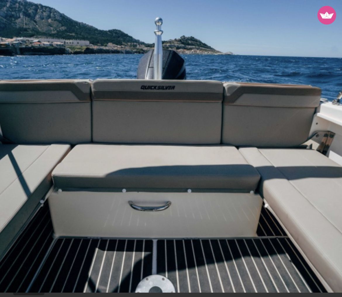 Bateau à moteur Quicksilver Activ 755 Sundeck 225cv 5