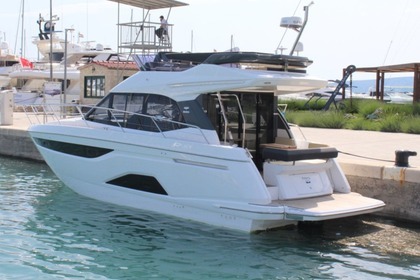 Miete Motorboot BAVARIA R40 FLY Punat