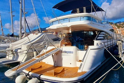 Noleggio Yacht a motore Fairline 58 Mentone