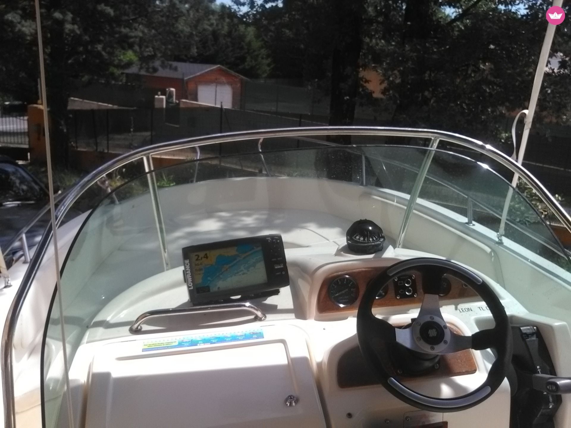 Bateau à moteur Jeanneau Cap Camarat 625 à louer