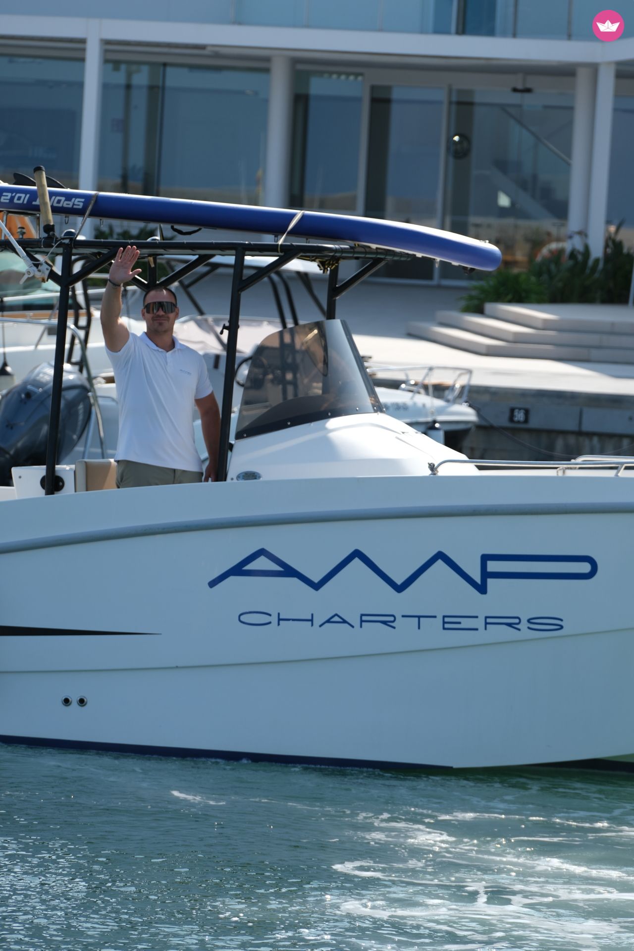 Bateau à moteur astilux ax 900 open 400cv 7