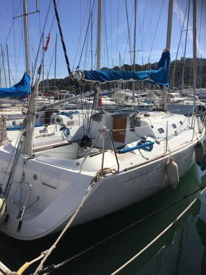 Location Voilier Beneteau First 31.7 Saint-Mandrier-sur-Mer