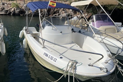Charter Motorboat Jeanneau Cap Camarat 545 Ciutadella de Menorca