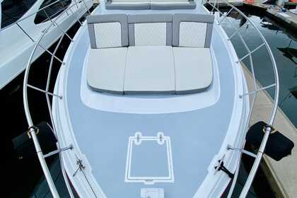 Luxurious Cruiser 44