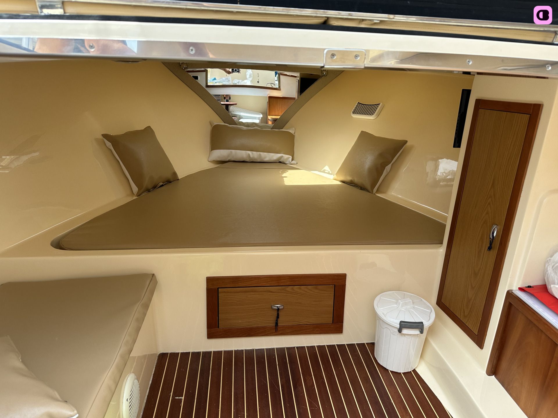 Bateau à moteur Tirrenia Viveur 28 230cv 3