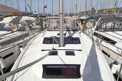 Hyra båt Segelbåt DUFOUR 430 Šibenik