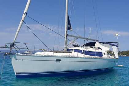 Rental Sailboat Jeanneau Sun Odyssey 40 Deck Saloon Port Camargue
