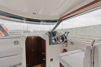 Luksusowy jacht Platinum 989