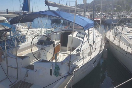 Rental Sailboat BENETEAU OCEANIS CLIPPER 381 Ajaccio