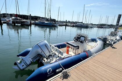 Miete RIB Zodiac Pro Open 650 Lorient