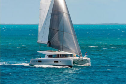 Location Catamaran Lagoon Lagoon 42 Paros