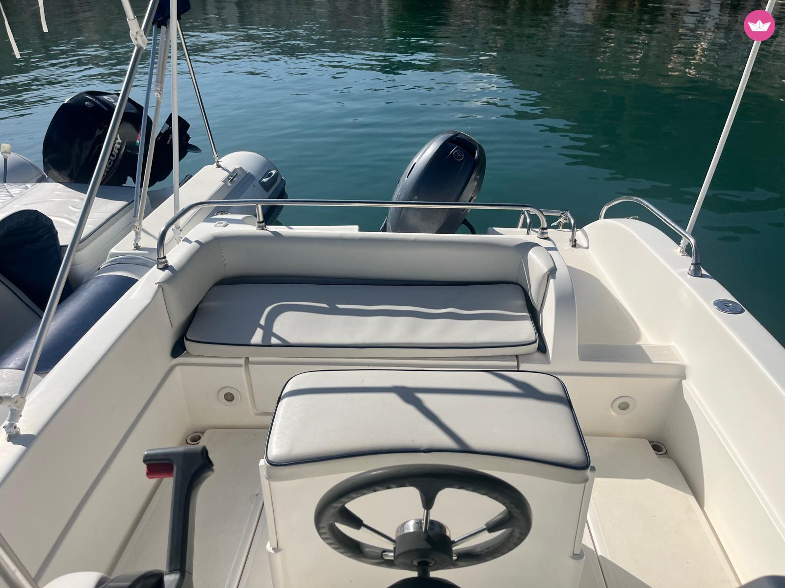 Bateau sans permis Tancredi Blumax 40cv 4