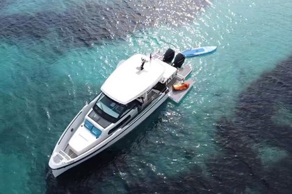 Location Bateau à moteur Saxdor 320 gto Golfe Juan