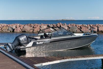 Charter Motorboat Buster Magnum Raisio