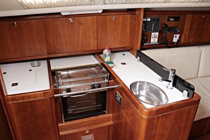 Eminence 40