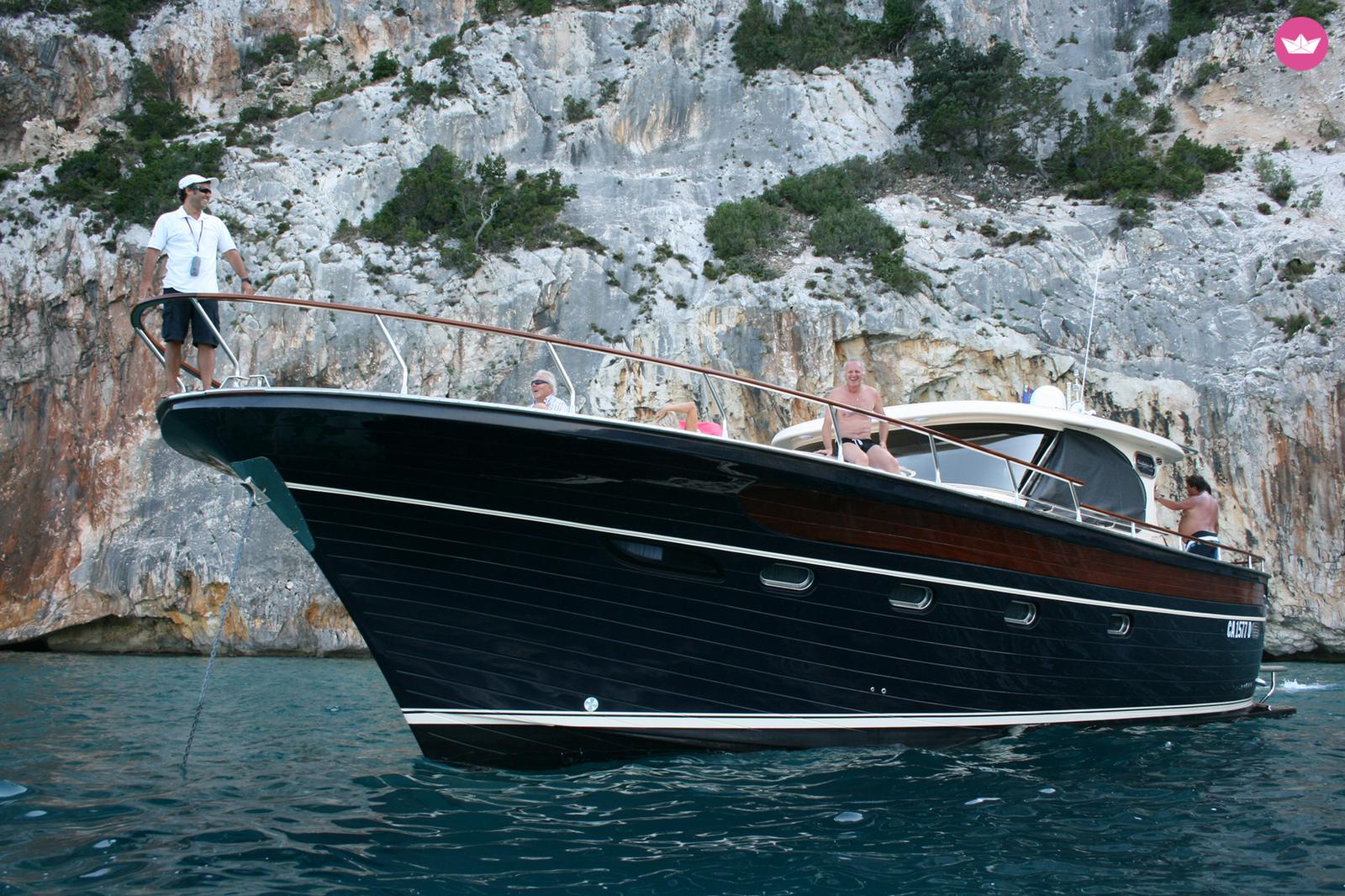 Bateau à moteur Fratelli Aprea Gozzo Sorrentino 1440cv 2