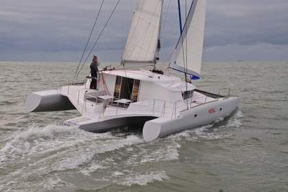 Rental Catamaran Neel Trimarans NEEL 45 ( TRIMARAN) Le Marin