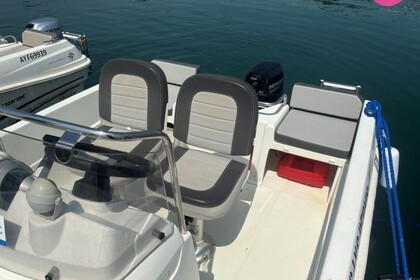 Cap Camarat 4.7 - 6CV : "Flo"