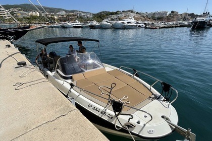 Quicksilver activ 755 sundeck