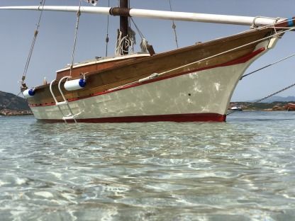 Charter Motorboat Polese Gozzo Vela Latina Olbia