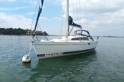 Charter Sailboat KIRIE - FEELING FEELING 346 Vannes