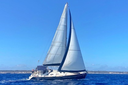 Hire Sailboat Beneteau Oceanis Clipper 393 Mahón