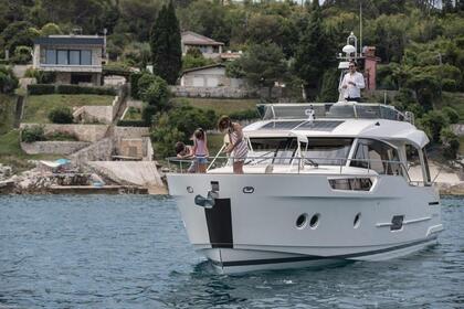 Hyra båt Motorbåt Greenline Yachts Greenline 48 Fly Biograd na Moru