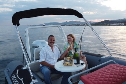 Miete RIB Highfield OM 640 Sant Andreu de Llavaneres