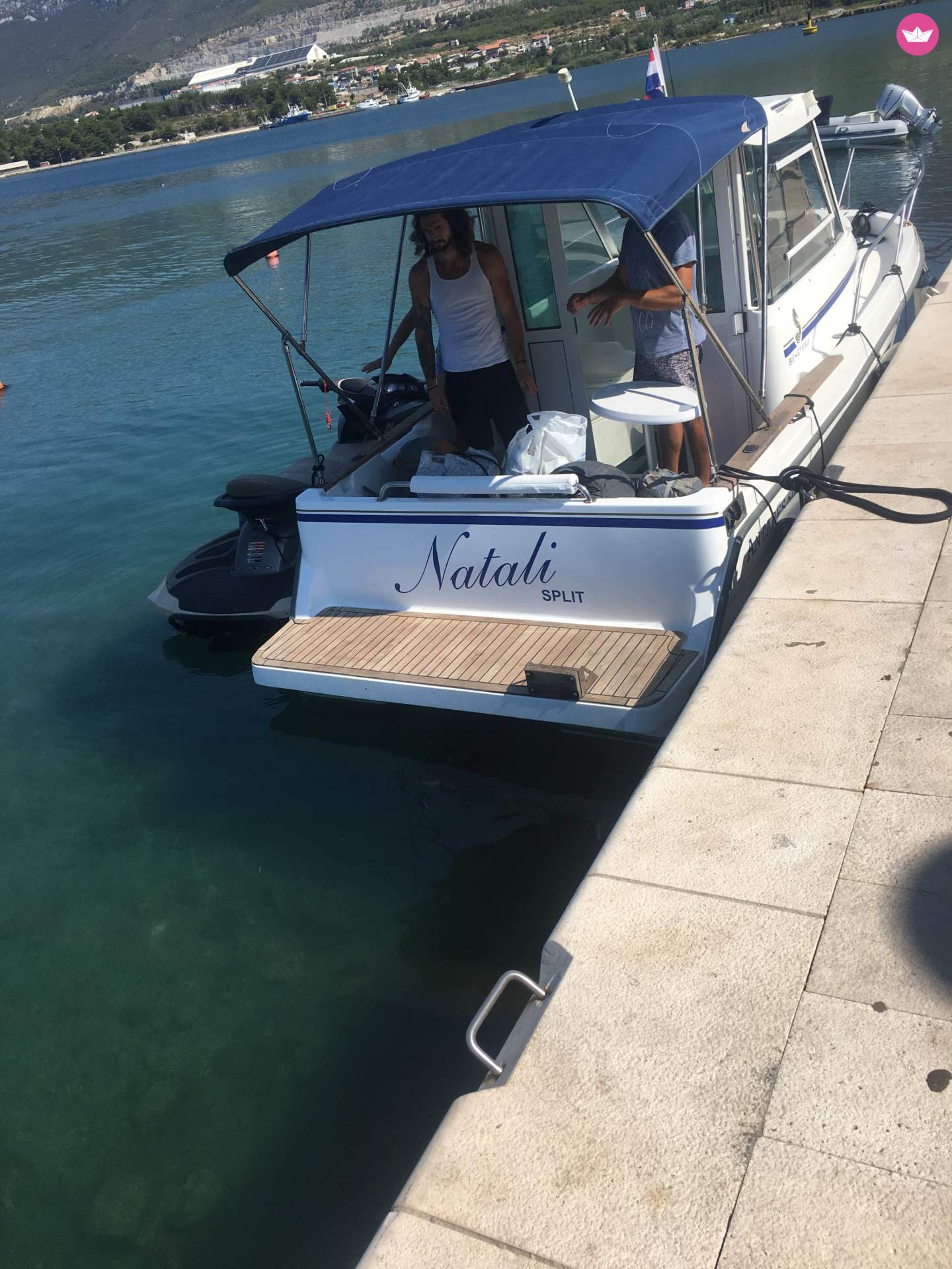 Miete Motorboot 2006 Antares 630 Split