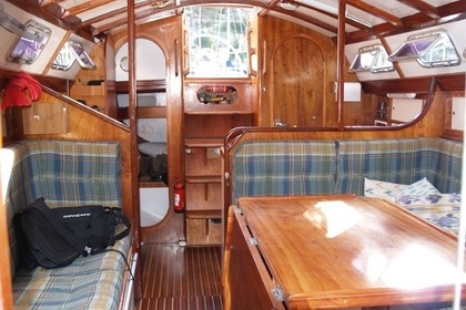 Cotre bermudien SANGERMANI , 17 mètres , 4 cabines doubles, palmarès en régates classiques