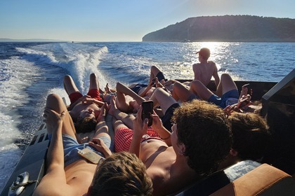 Raptor Parasailing 37